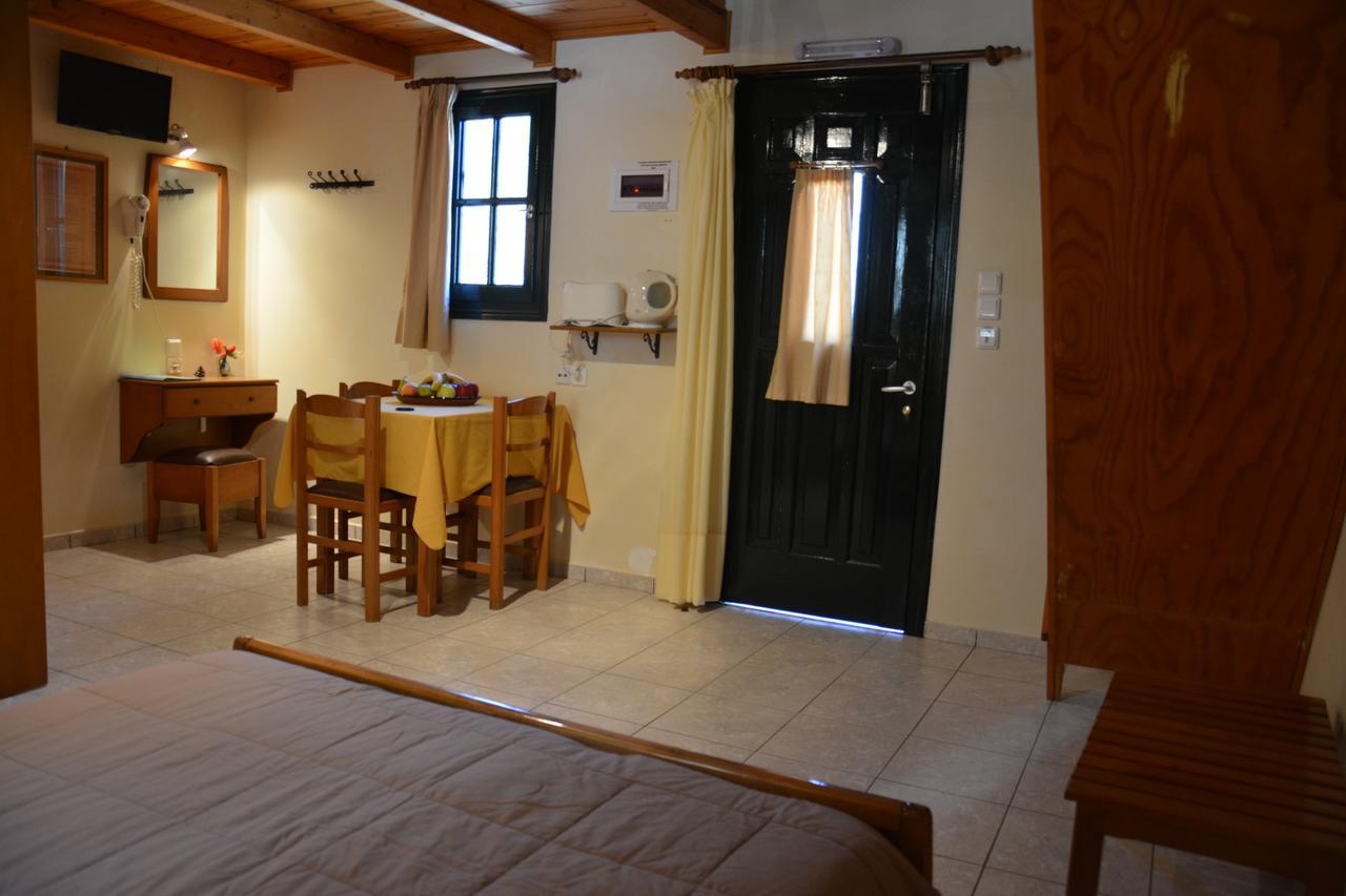Aristotelis Apartments Frikes 외부 사진