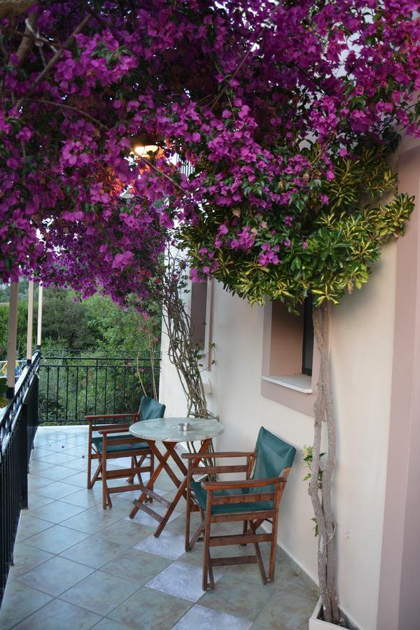 Aristotelis Apartments Frikes 외부 사진